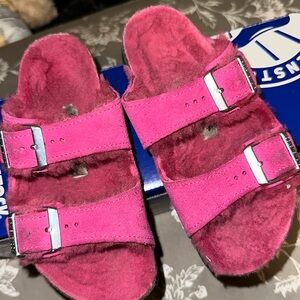 Toddler girl pink Birkenstock sandal
